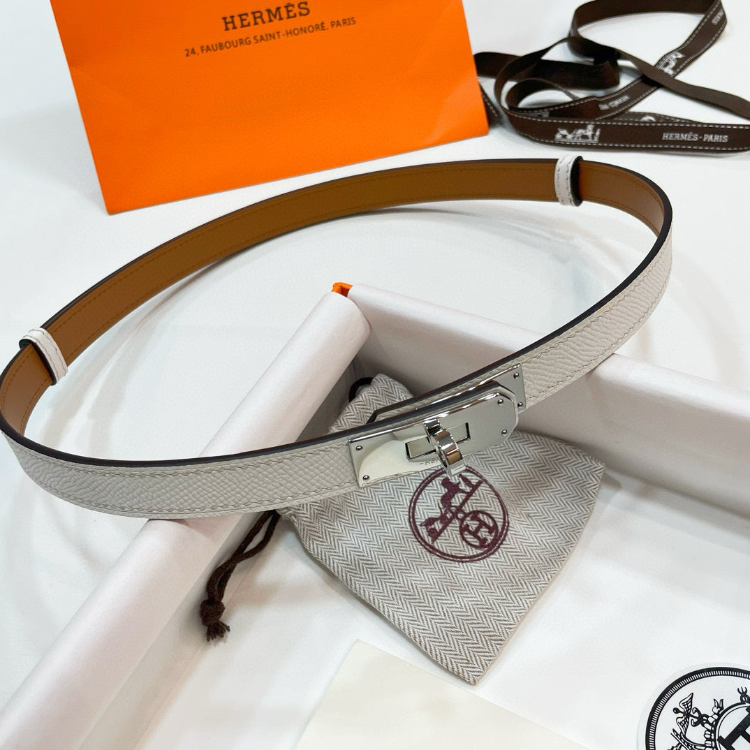 Slim Leather Waist Belt – Adjustable Fit