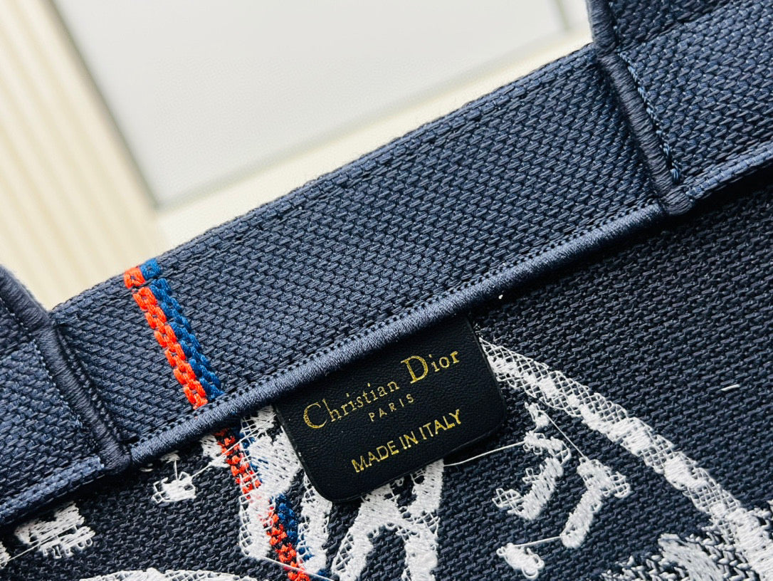 D Book Tote ( POSTAGE STAMP)