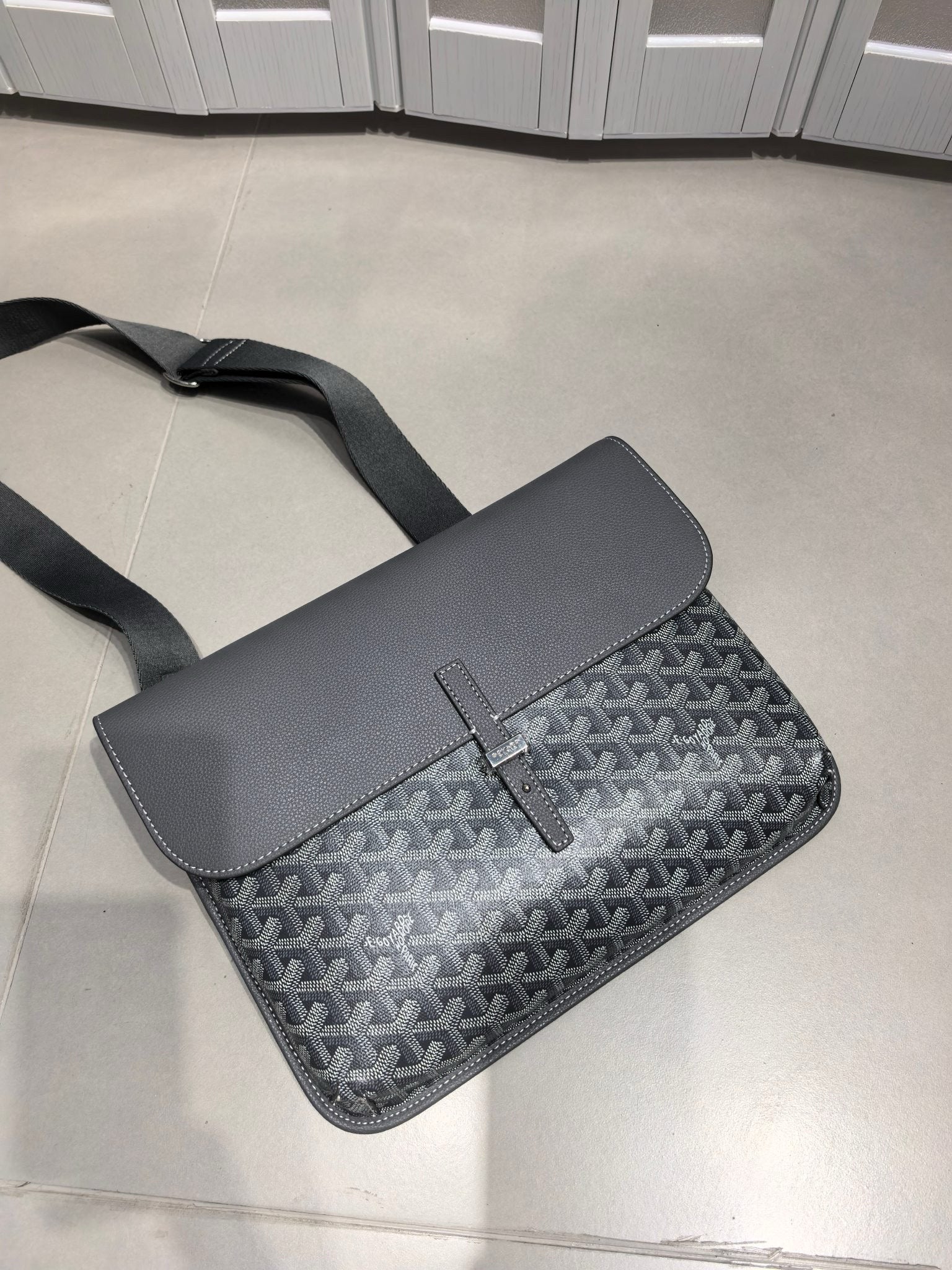 GOY Coursier Crossbody Messenger Bag