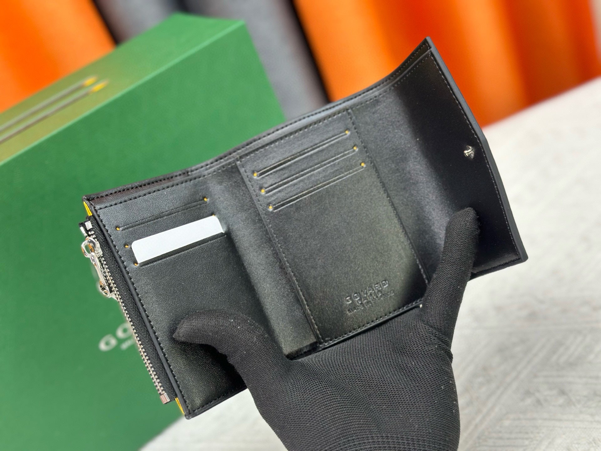 Classic Tri-Fold Wallet & Card Holder