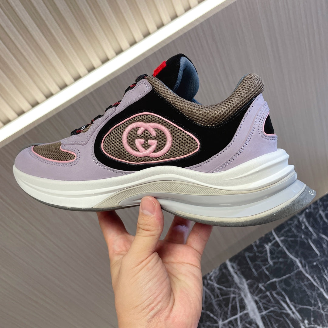 Run Sneakers