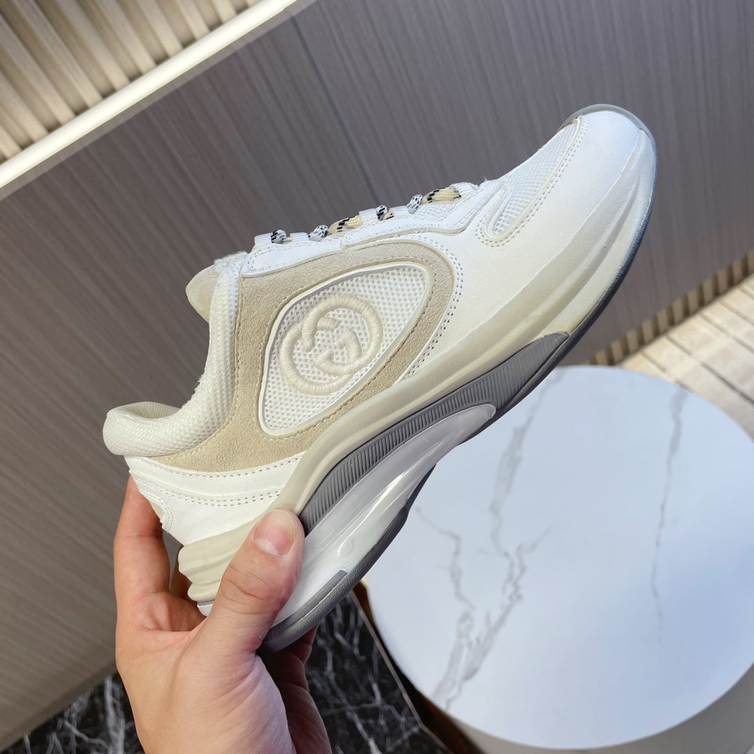Run Sneakers