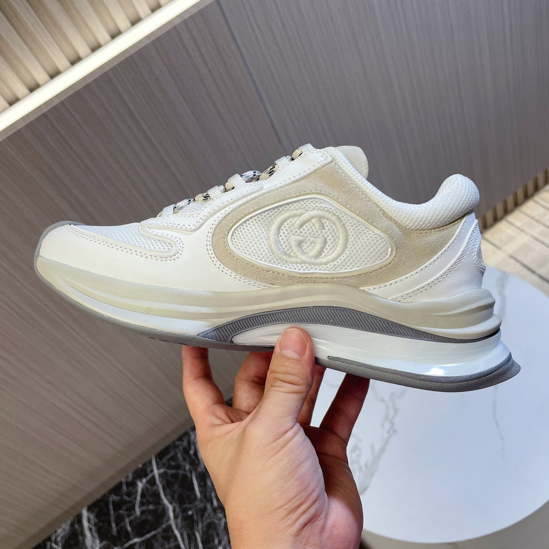 Run Sneakers