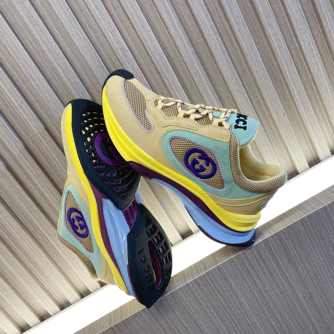 Run Sneakers