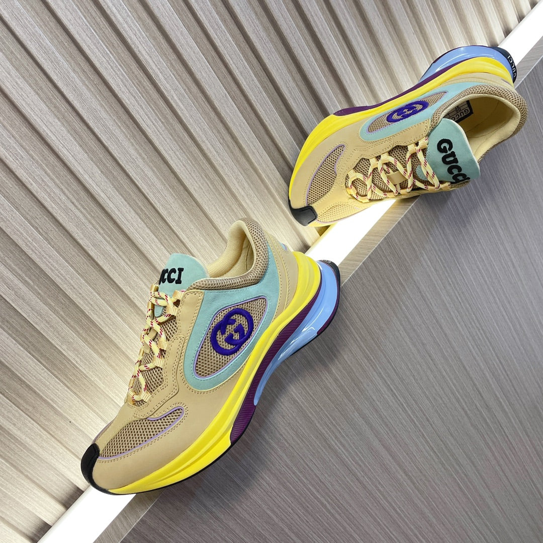 Run Sneakers