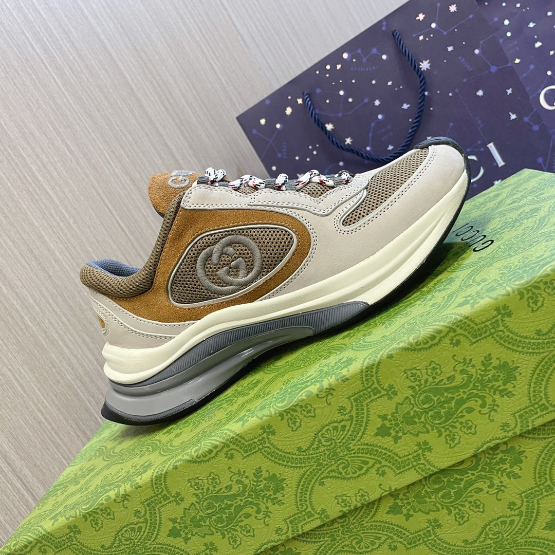 Run Sneakers