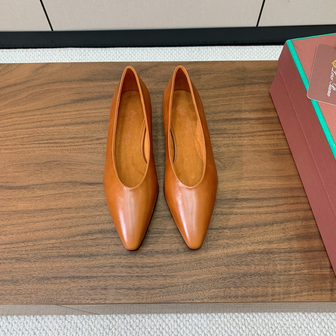 LP Elegant Minimalist Leather Flats