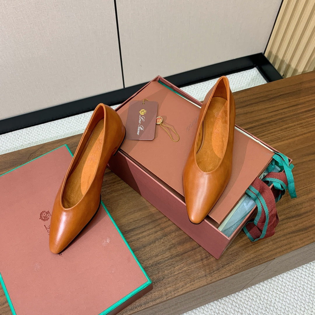 LP Elegant Minimalist Leather Flats