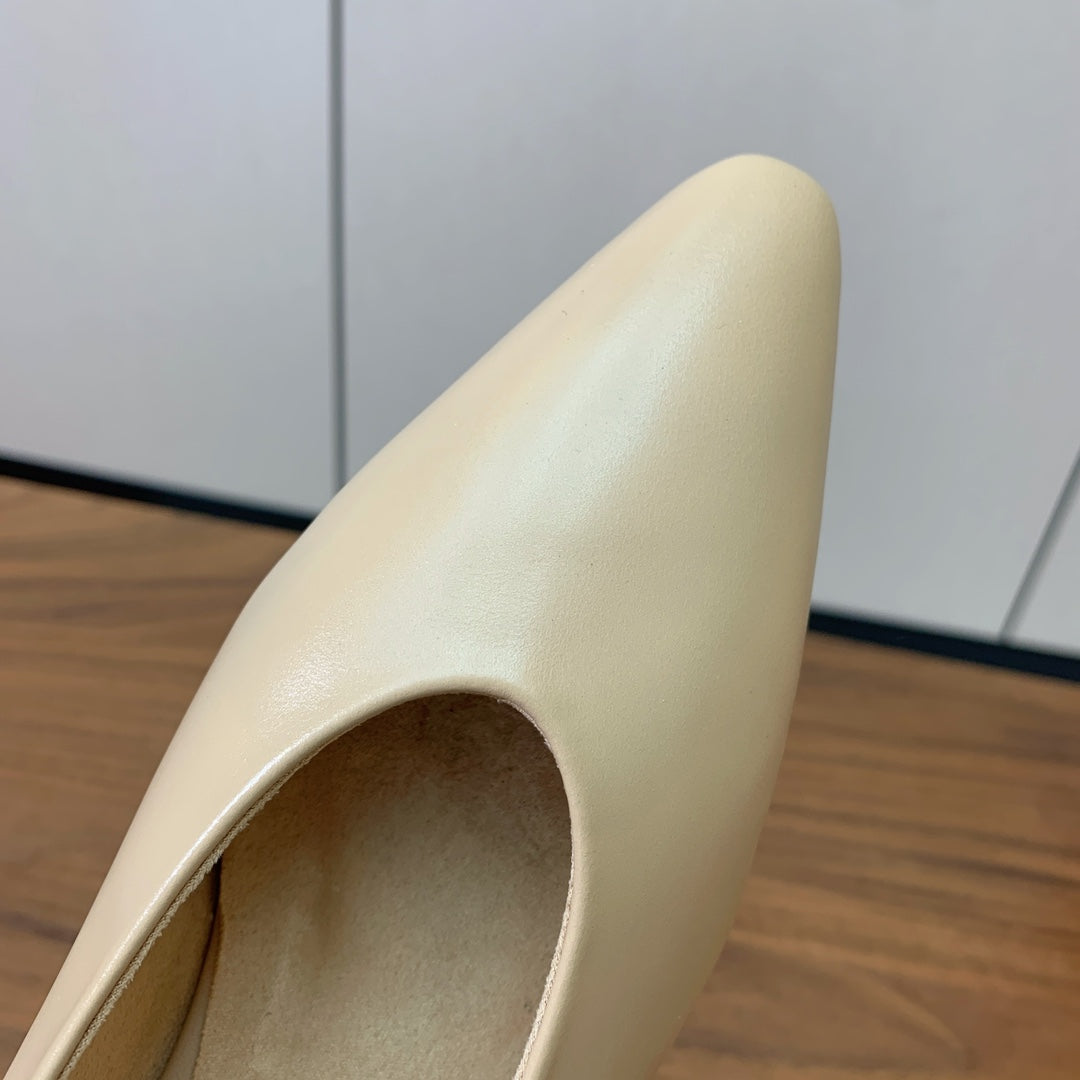 LP Elegant Minimalist Leather Flats