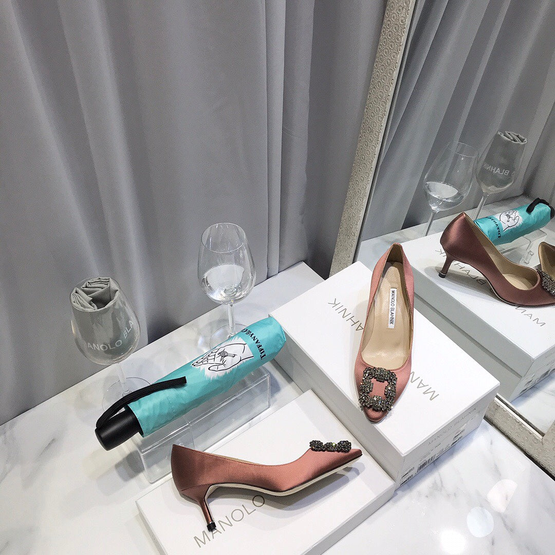 Upgraded Crystal Buckle Heels – Timeless Elegance ✨