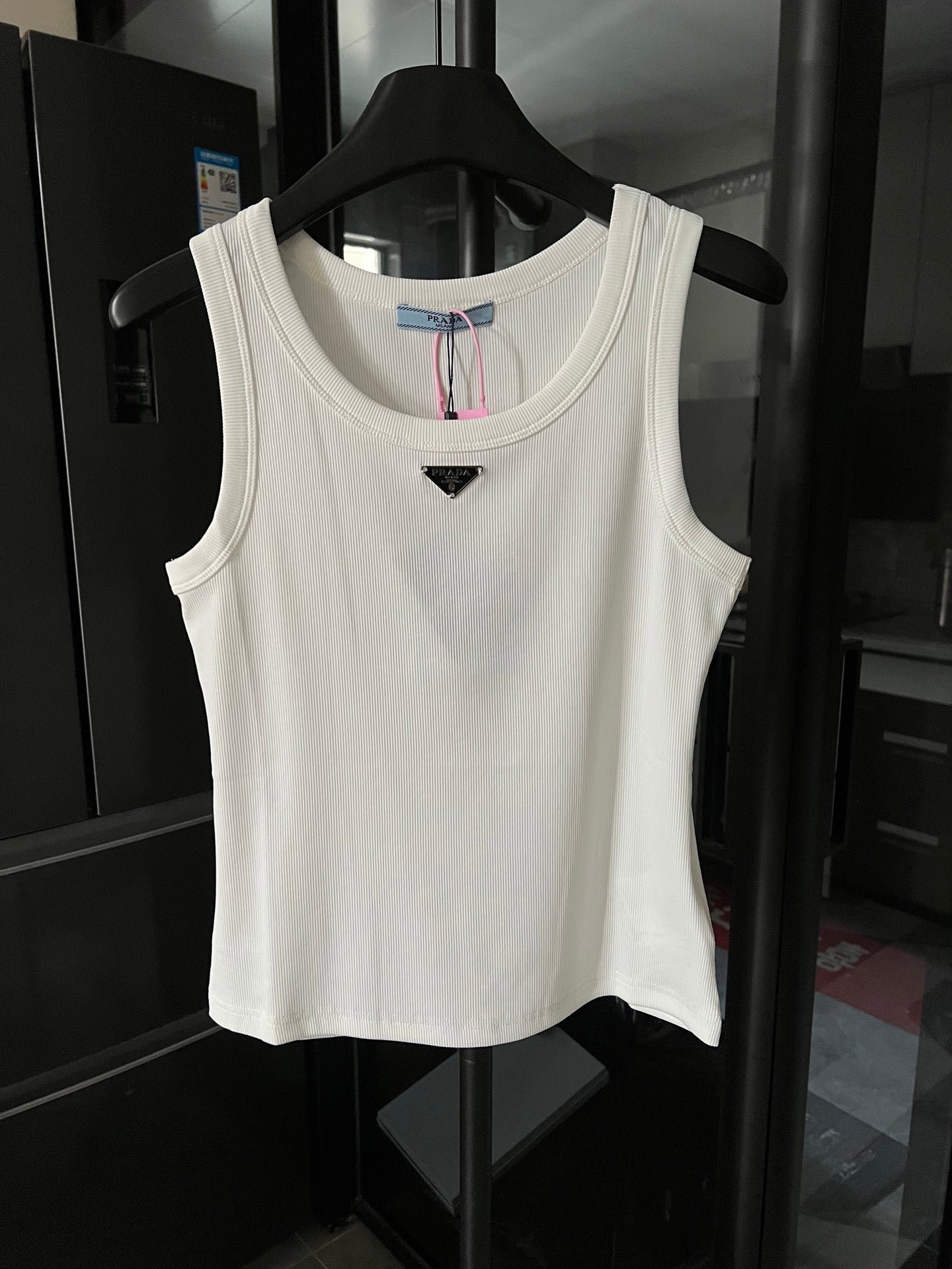 Women's Sleeveless Ribbed Tank Top