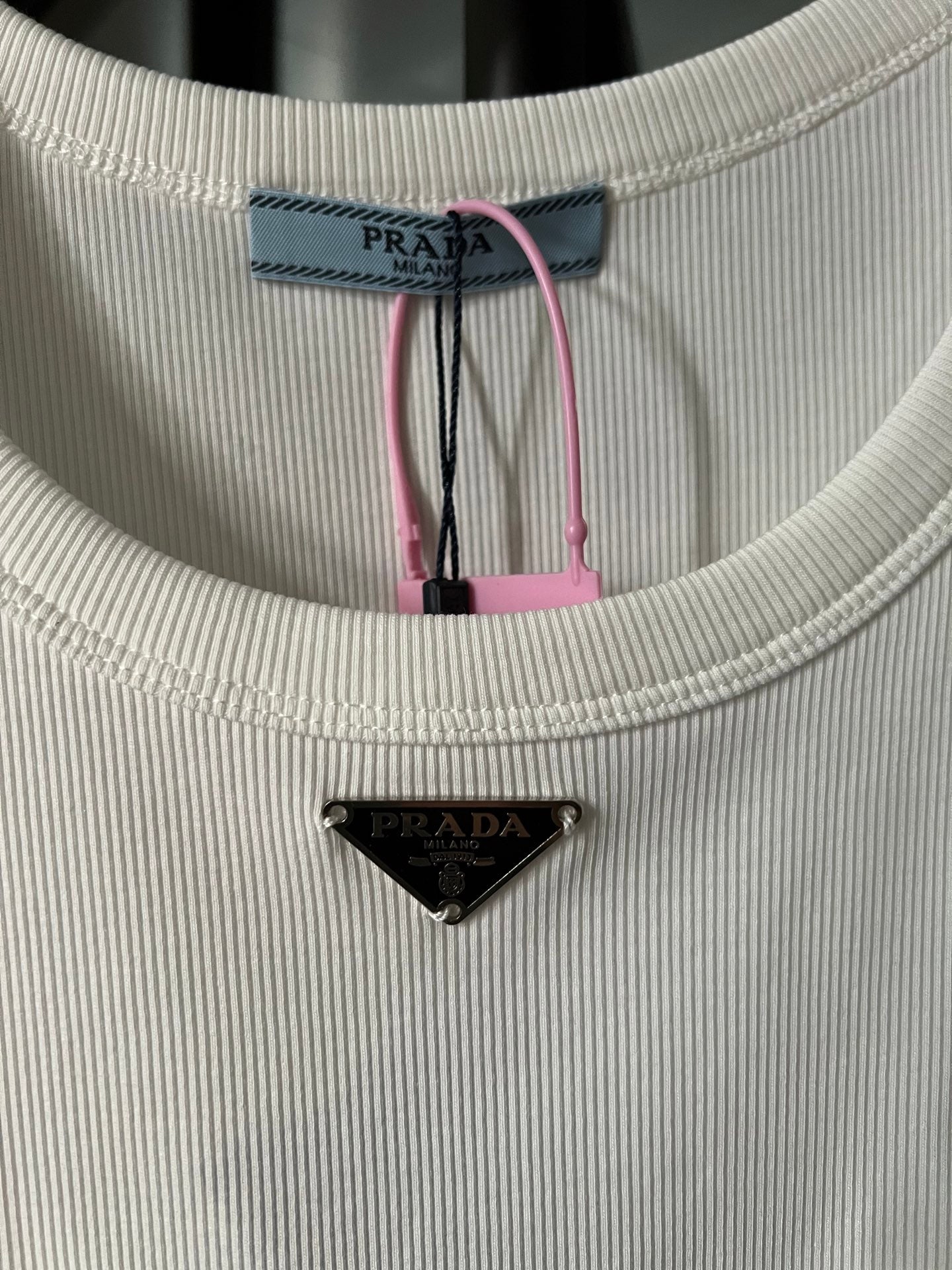 Women's Sleeveless Ribbed Tank Top