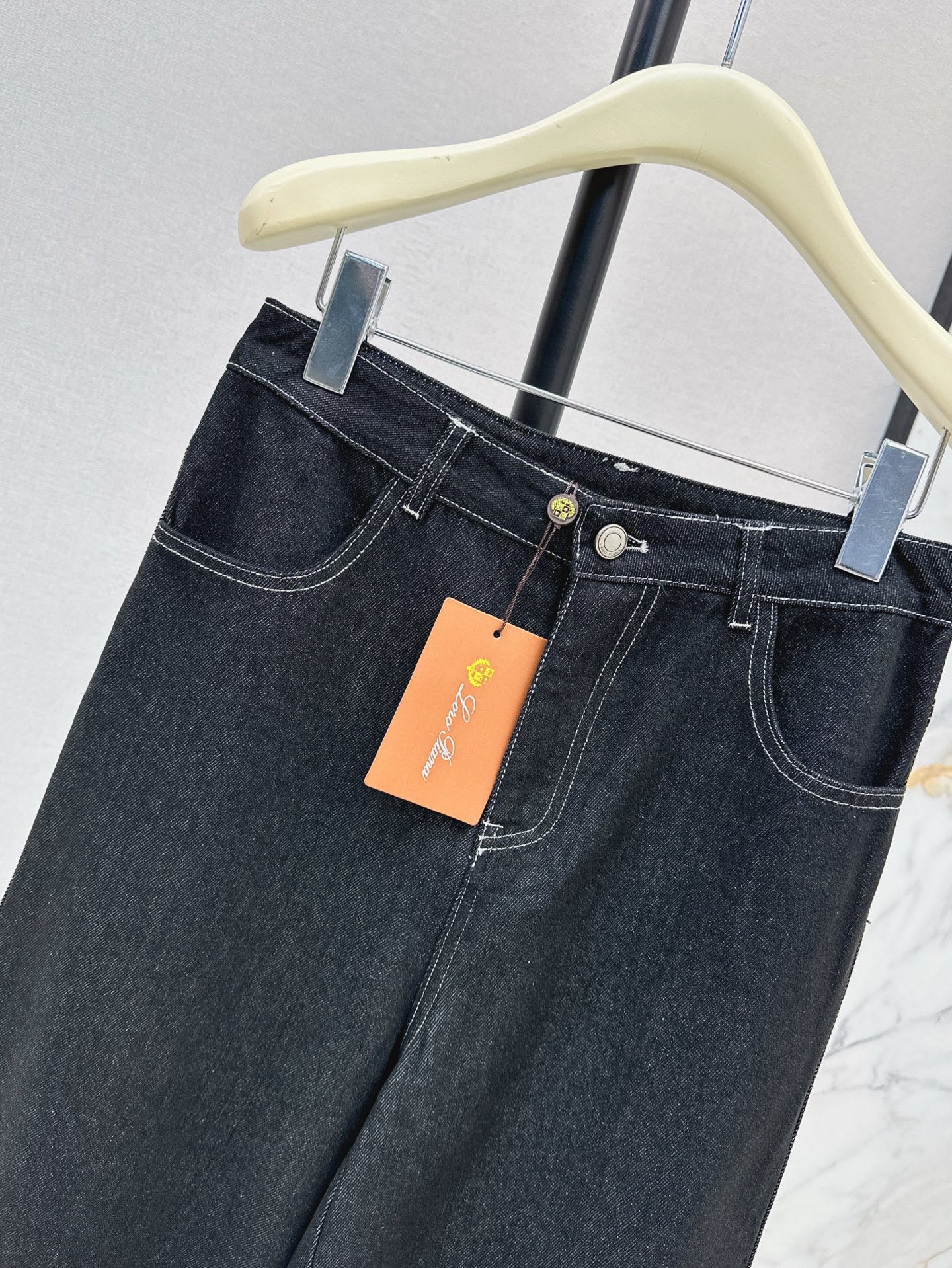 Two-Piece Contrast Stitch Denim Set – Vest & Pants