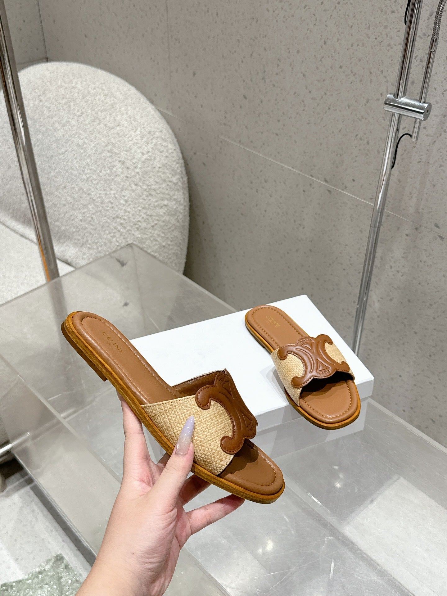 CLN Classic Leather Flat Slide Sandals