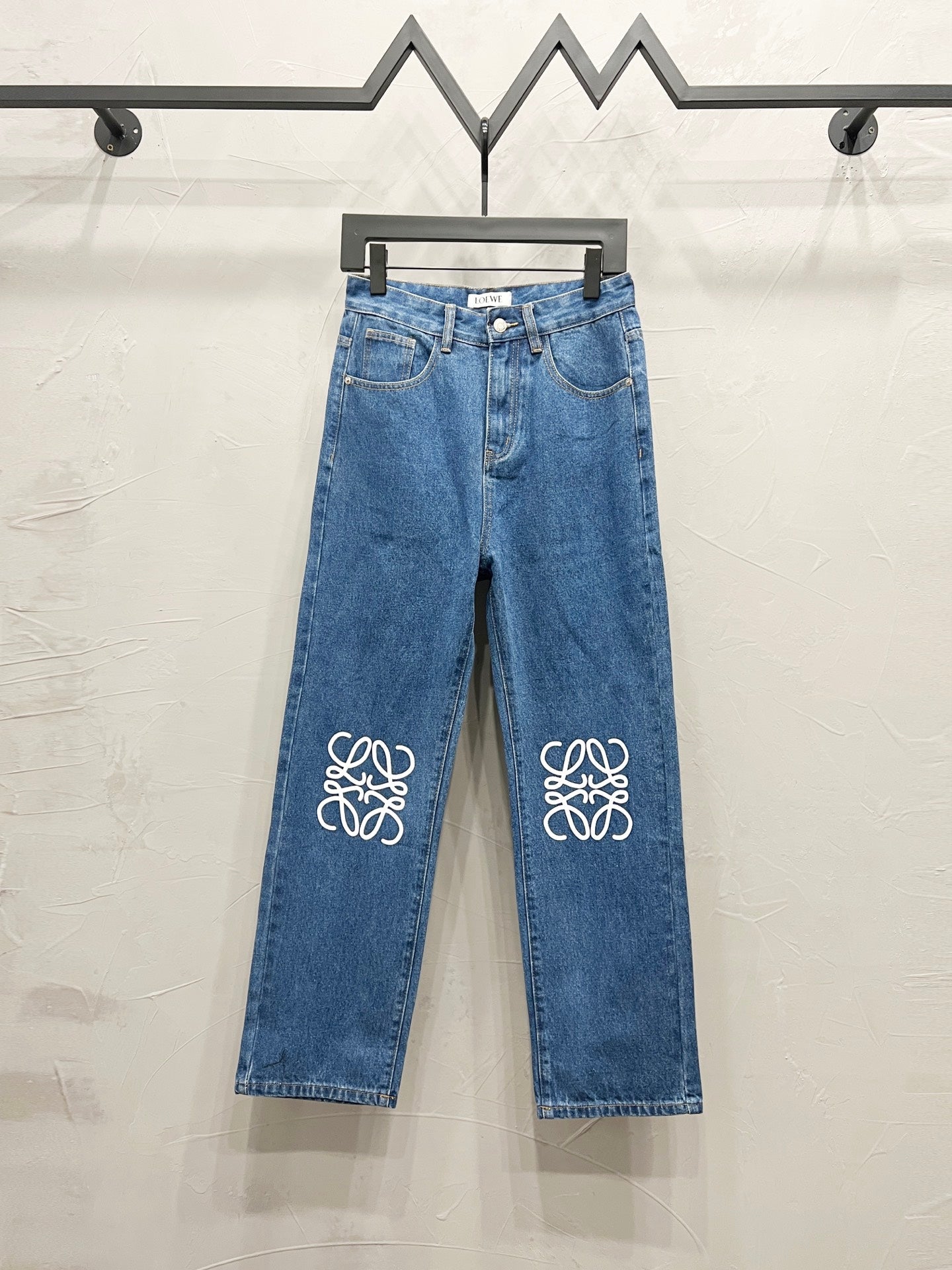 Unisex Straight-Leg Denim Jeans – Washed Finish