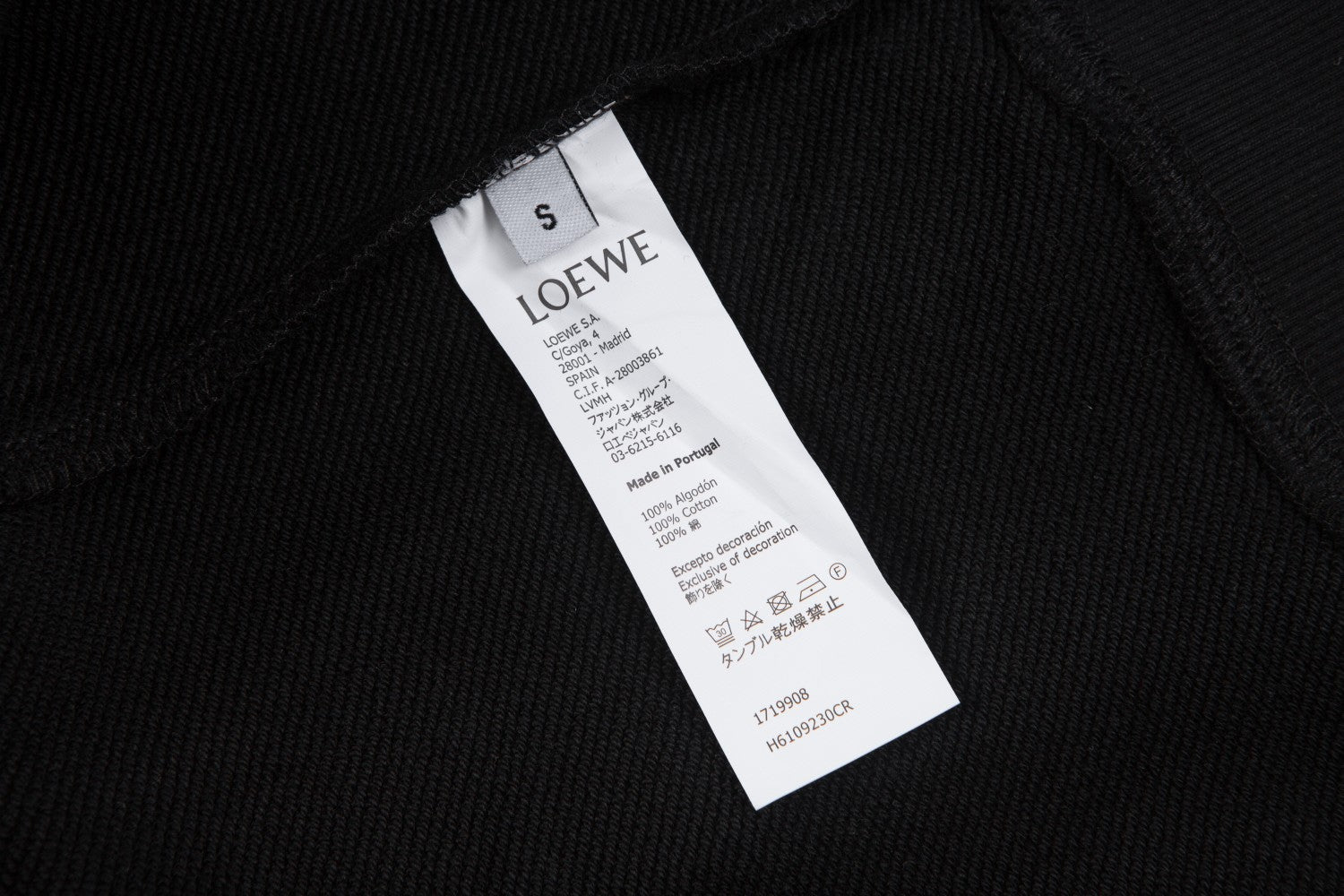 Unisex Embroidered Logo Hoodie – Oversized Fit