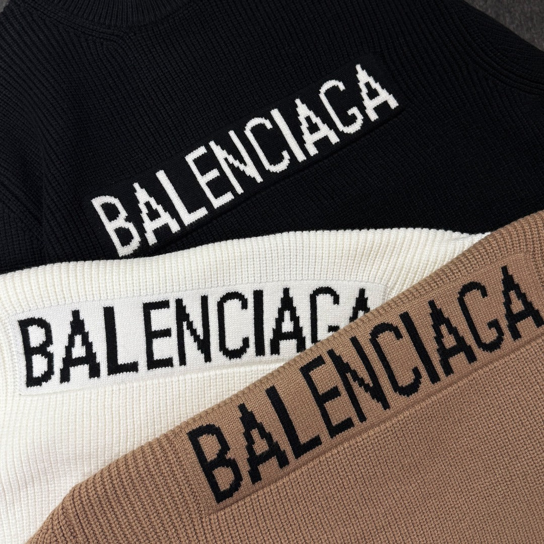 Unisex Jacquard Wool Knit Sweater – Oversized Fit