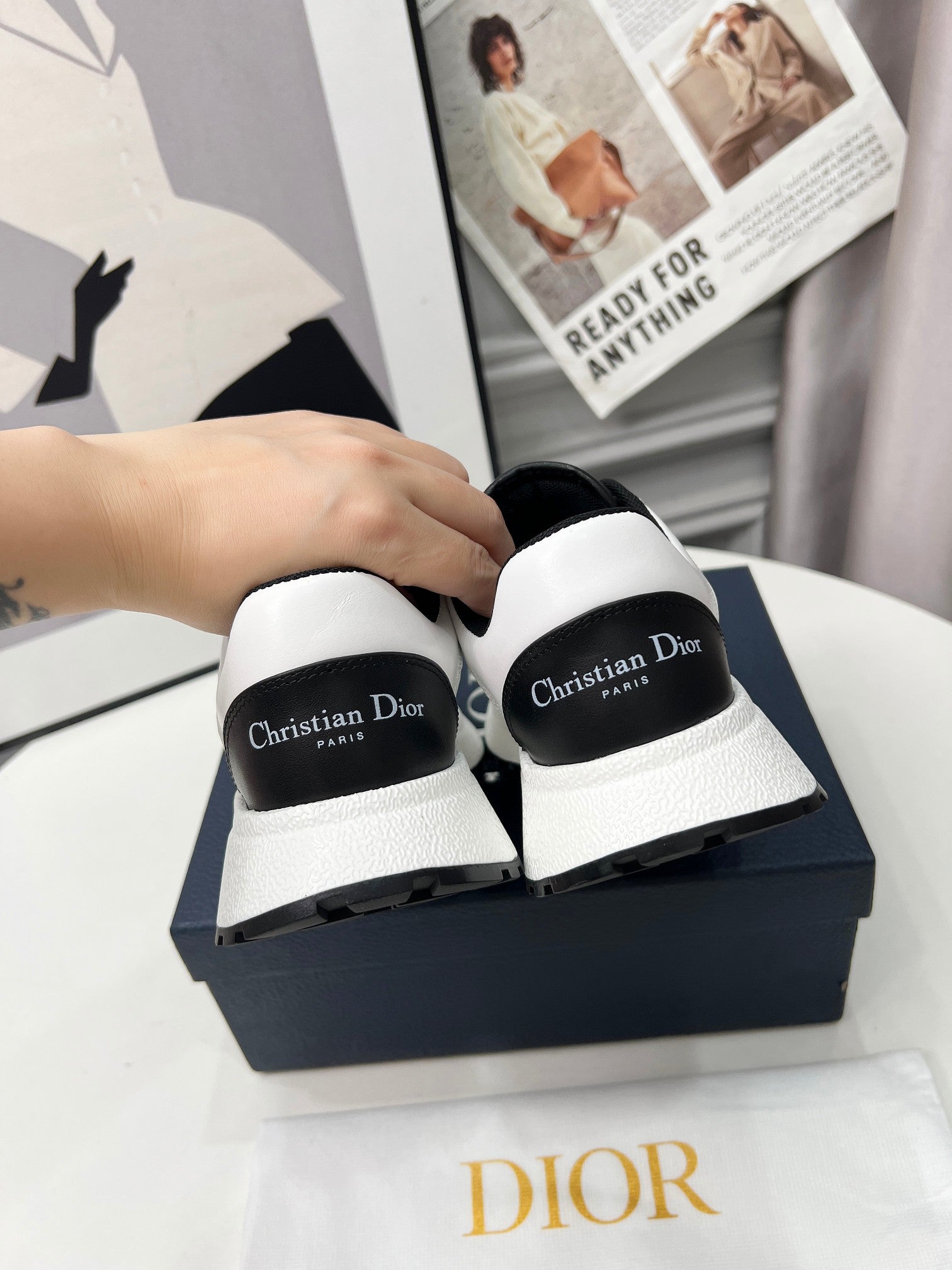 2025 Knit Mesh Running Sneakers