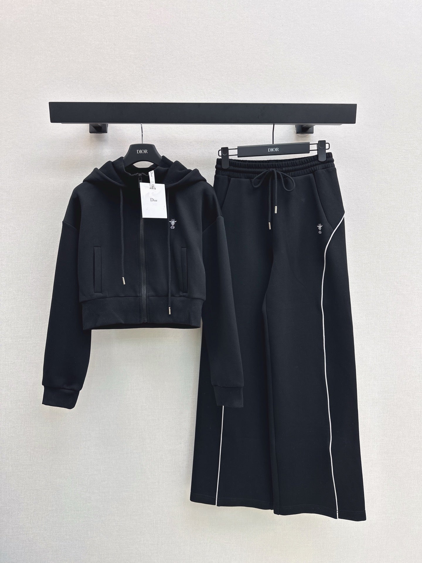 D Cropped Hooded Jacket & Elastic Waist Casual Pants Set