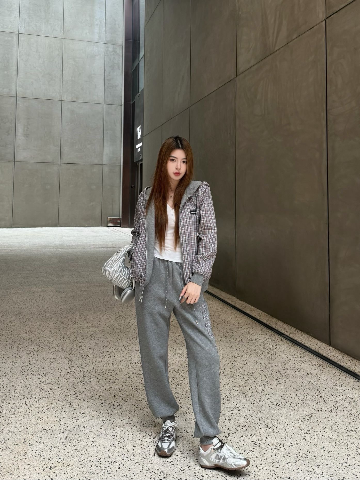 Cozy & Chic Athleisure Set (Two-Piece)