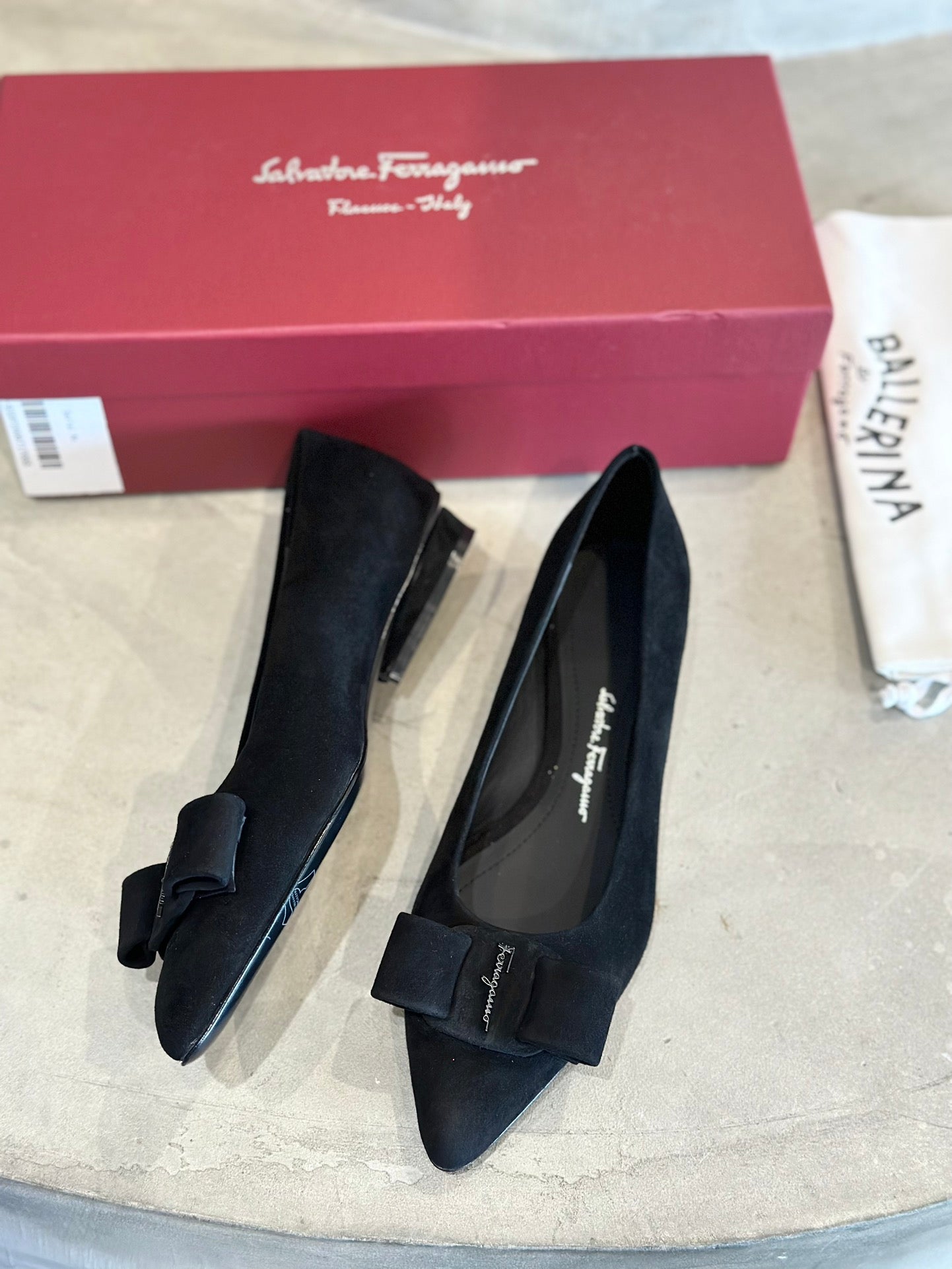 SF Viva Pointed-Toe Ballet Flats