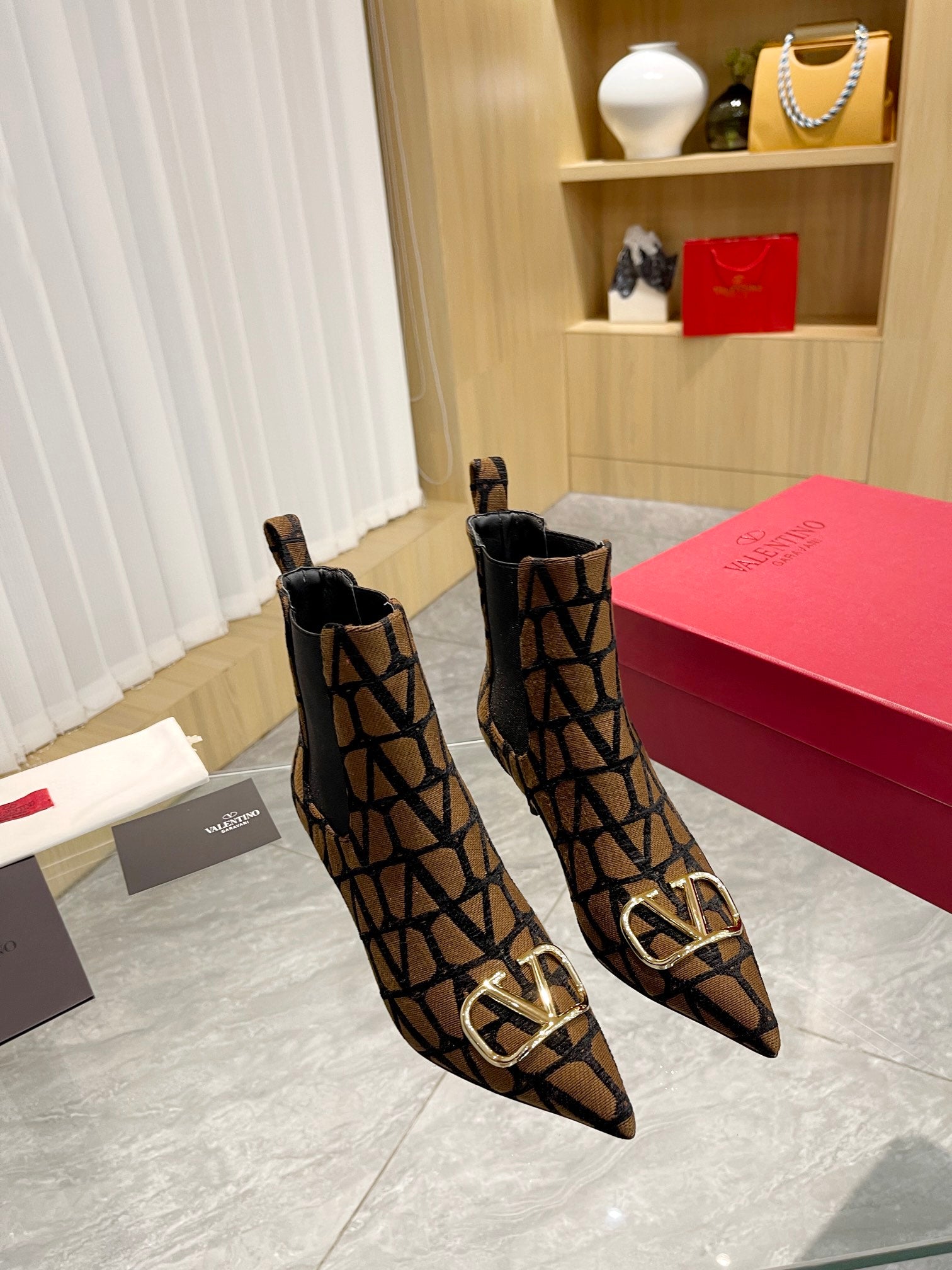 Elegant Printed Fabric Fashion Boots — Gold Buckle Edition