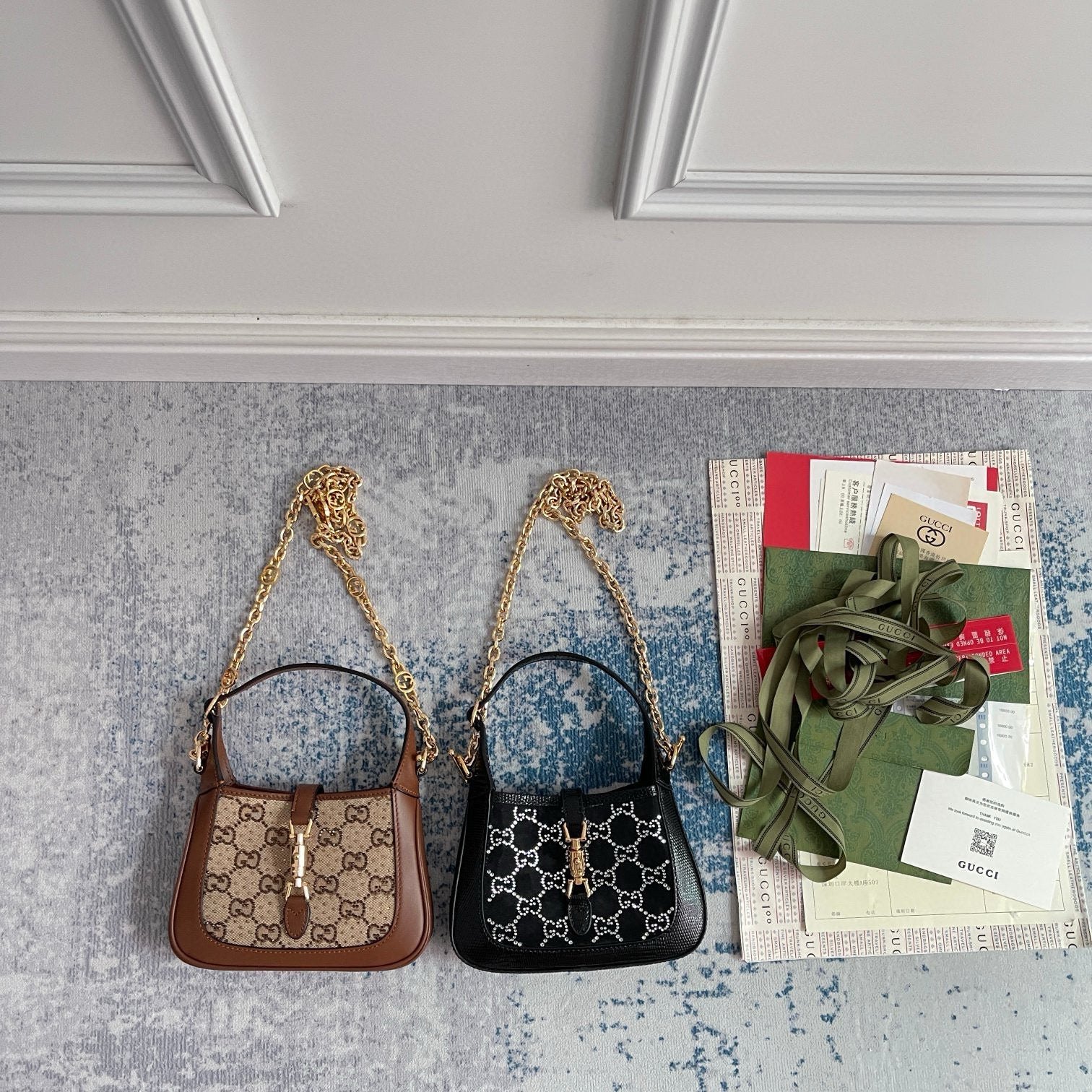 G Luxurious Lizard Pattern Bag