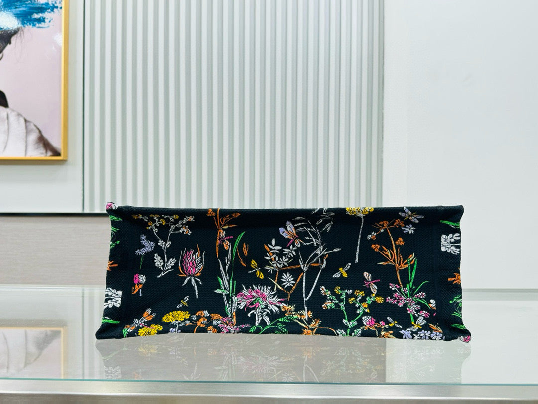 D Book Tote (BLACK floral)