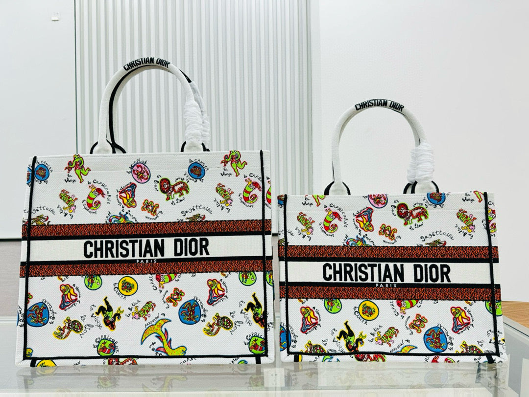 D Book Tote