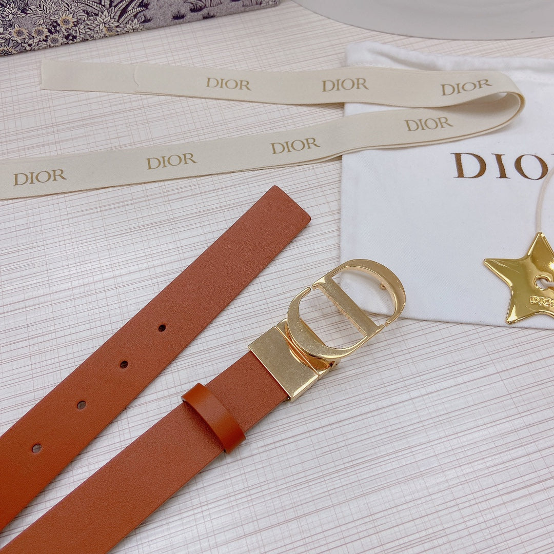 3.0cm Reversible Calfskin Leather Belt – Rotating Metal Buckle