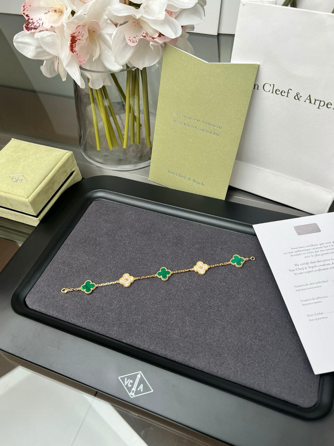 Laser-Engraved Five-Flower Bracelet (Premium quality)