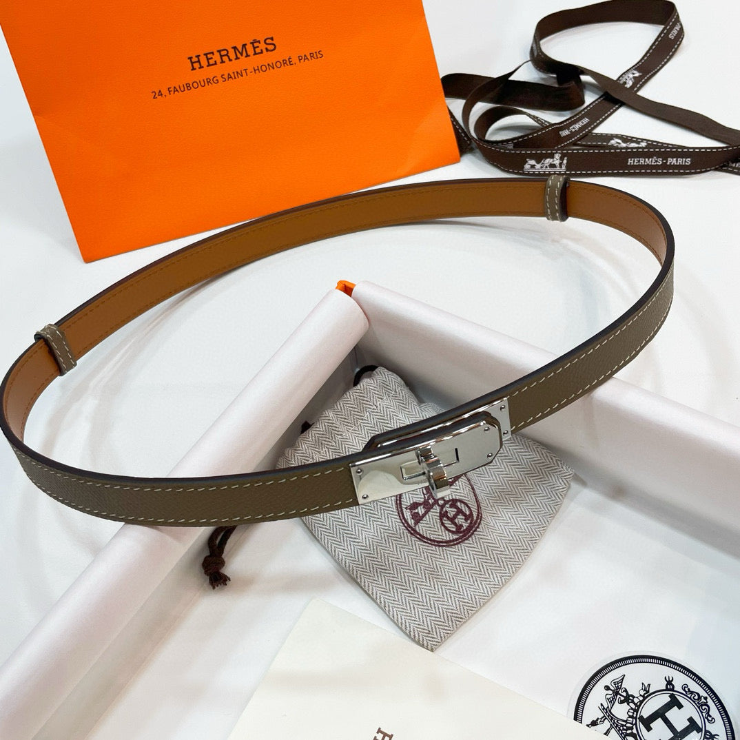 Slim Leather Waist Belt – Adjustable Fit