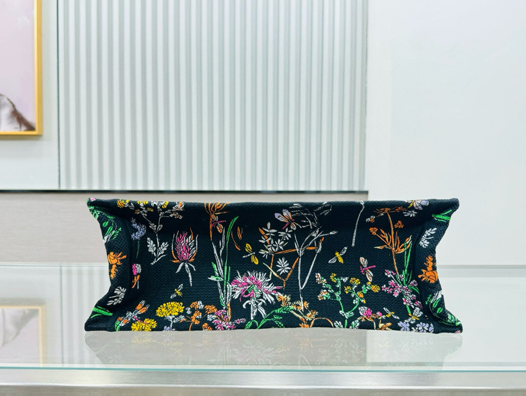 D Book Tote (BLACK floral)