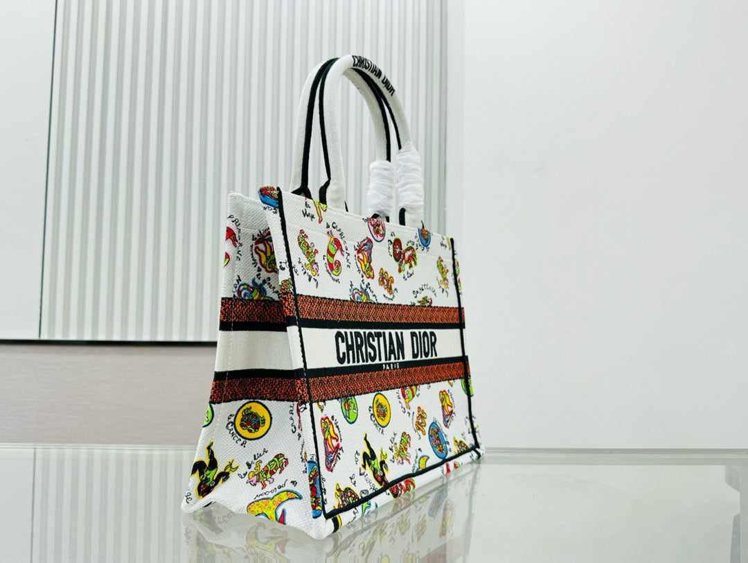 D Book Tote