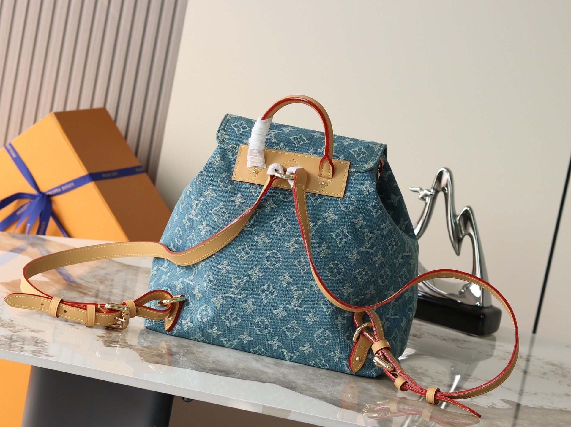 Premium Edition – Denim Canvas Backpack (Limited Vintage Style)