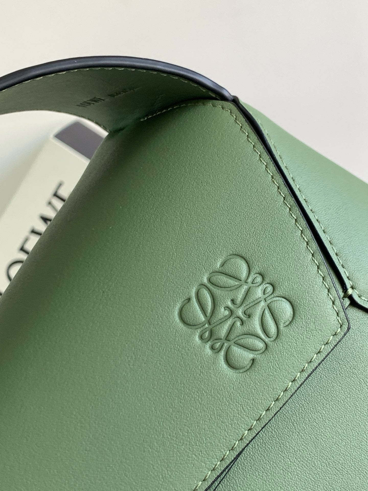 Premium Geometric Soft Leather Shoulder Bag – DSX