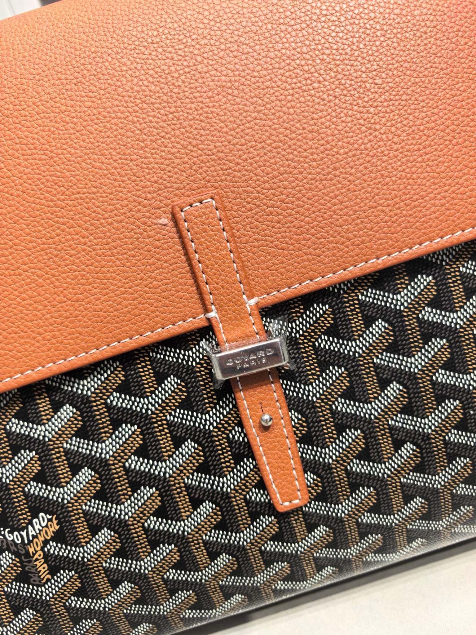 GOY Coursier Crossbody Messenger Bag