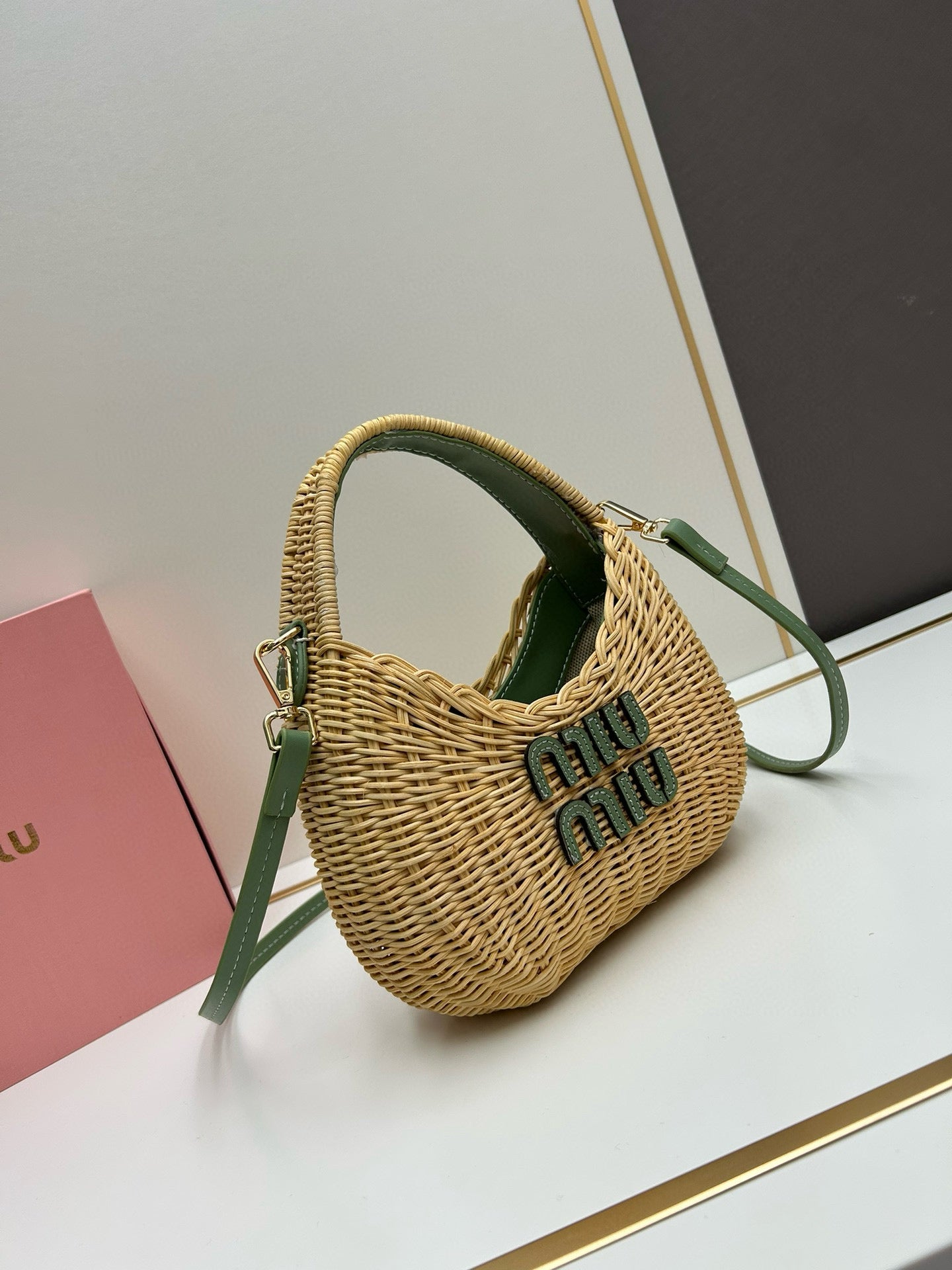Mi  Basket Straw Bag