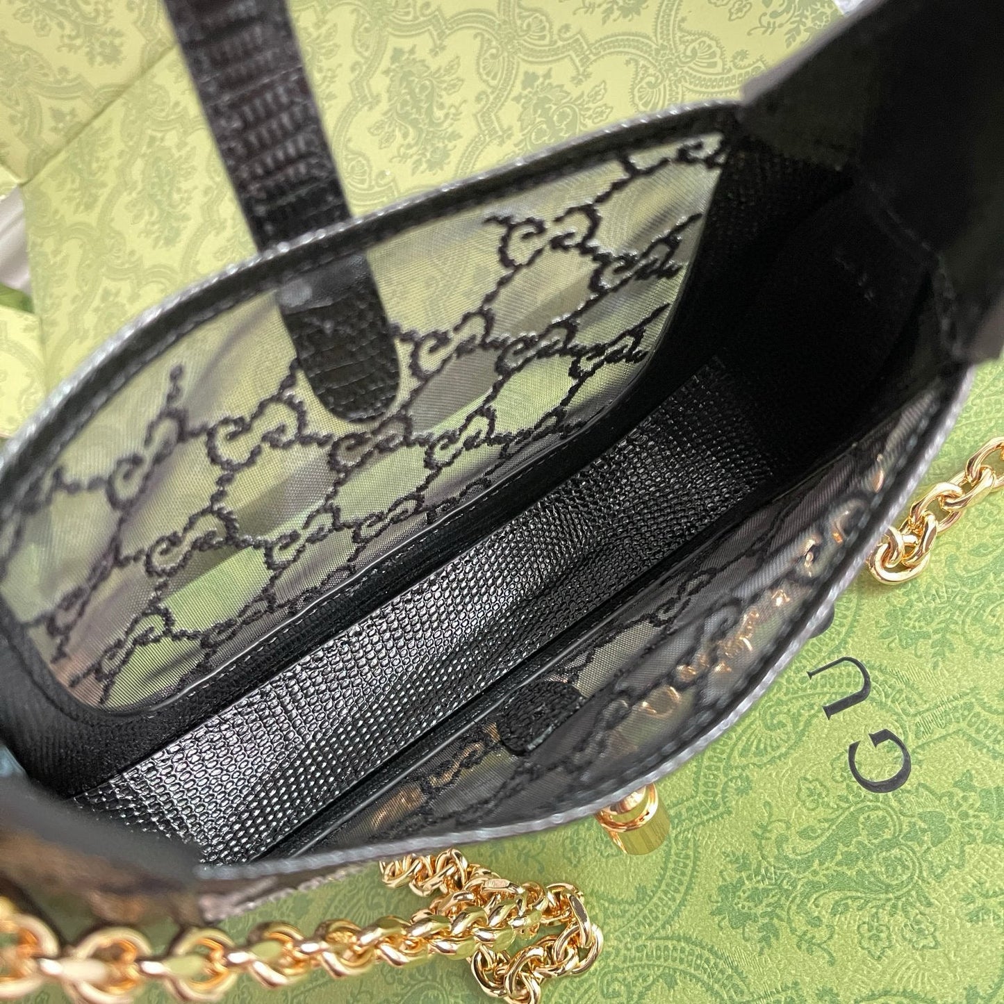 G Luxurious Lizard Pattern Bag