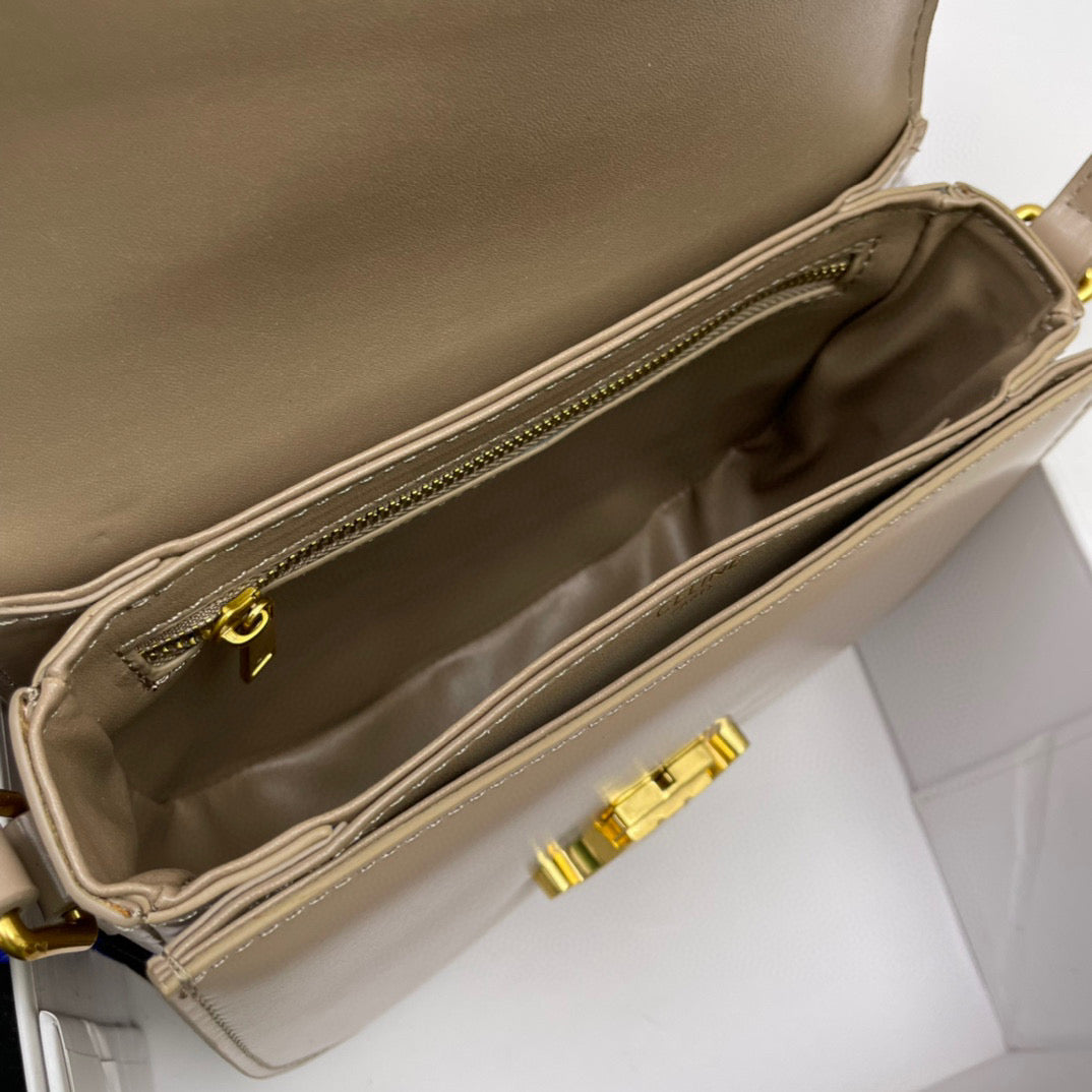 Arc de Triomphe Saddle Bag