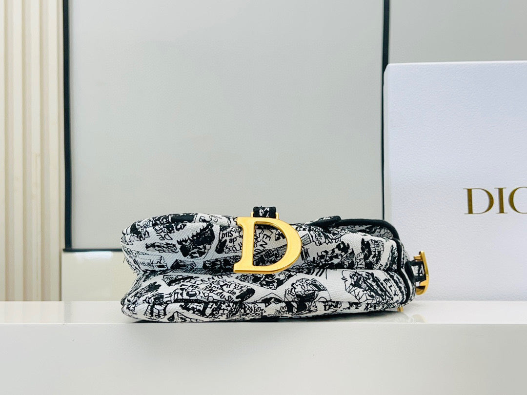 D Saddle Bag - Embroidered (Top quality)