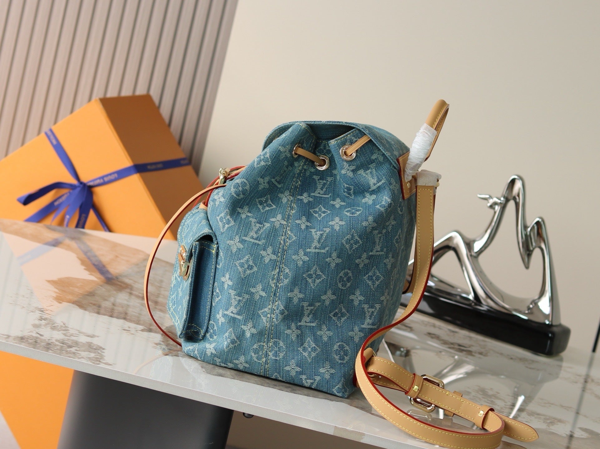 Premium Edition – Denim Canvas Backpack (Limited Vintage Style)