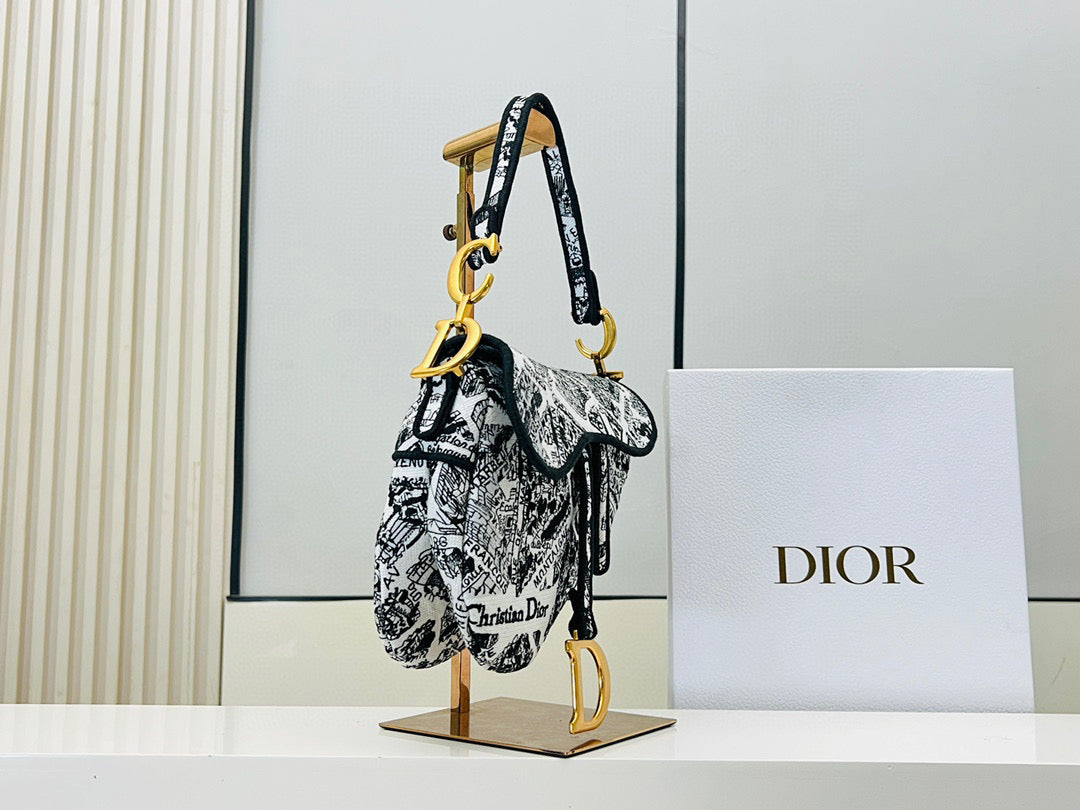 D Saddle Bag - Embroidered (Top quality)