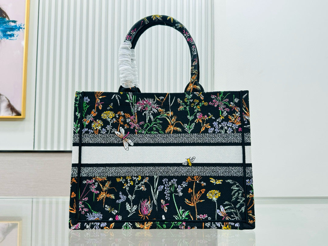 D Book Tote (BLACK floral)