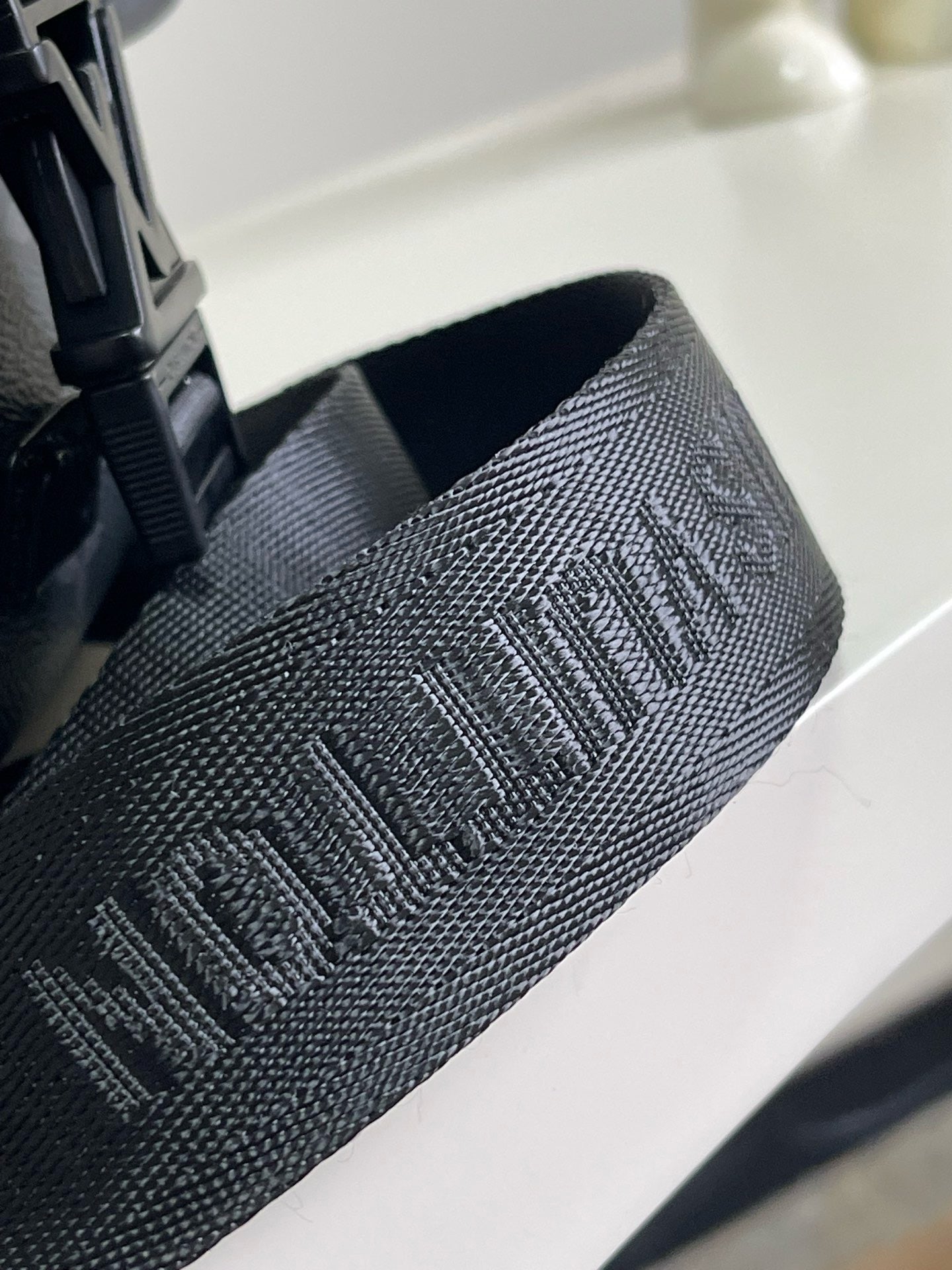 Premium Messenger Bag – Versatile & Stylish