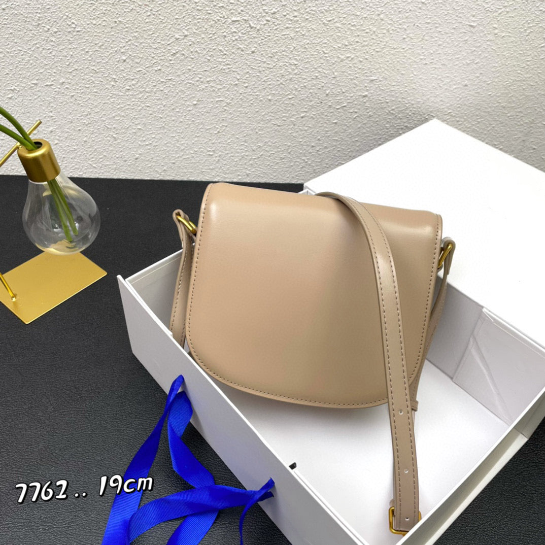 Arc de Triomphe Saddle Bag