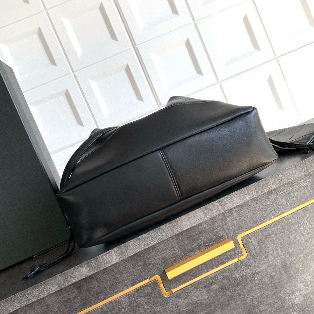 Elegant Black Lambskin Shoulder Tote