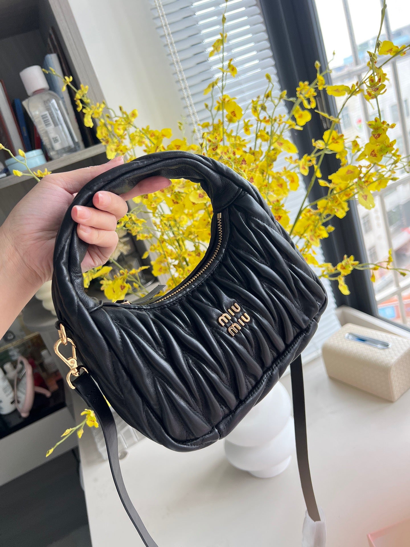 Mi 2023 Hobo Bag