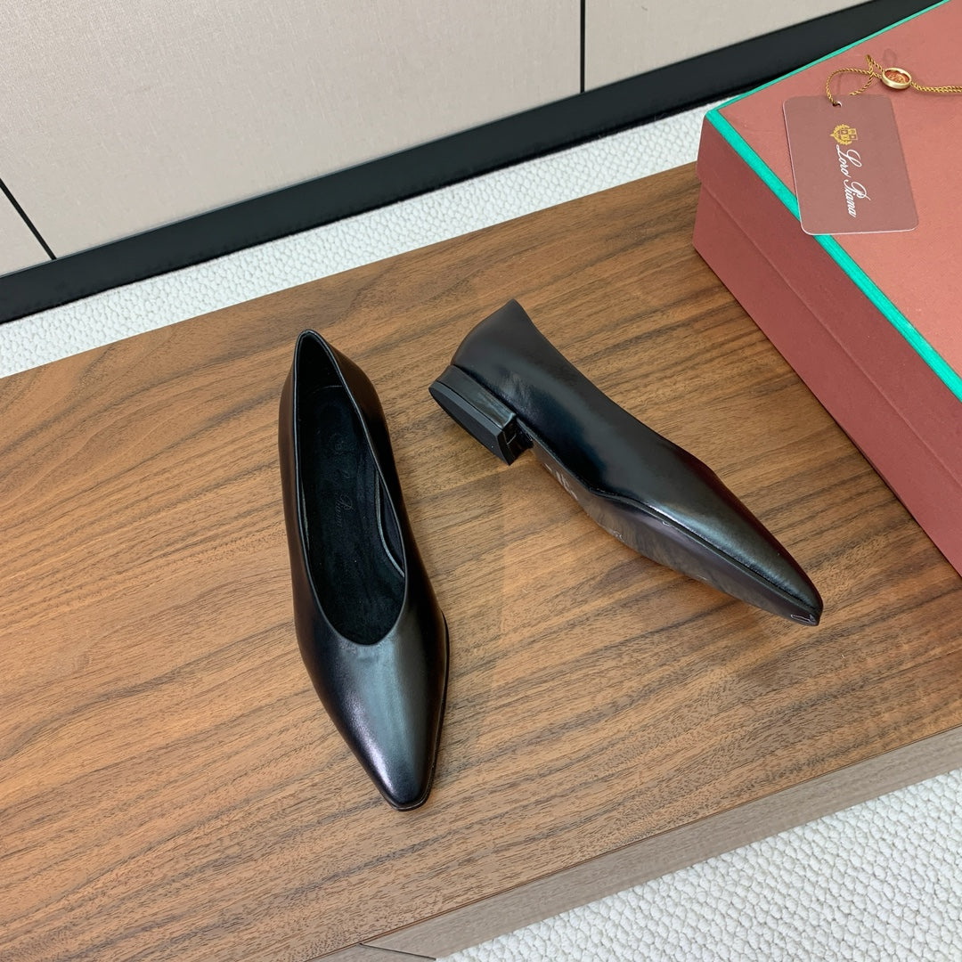 LP Elegant Minimalist Leather Flats