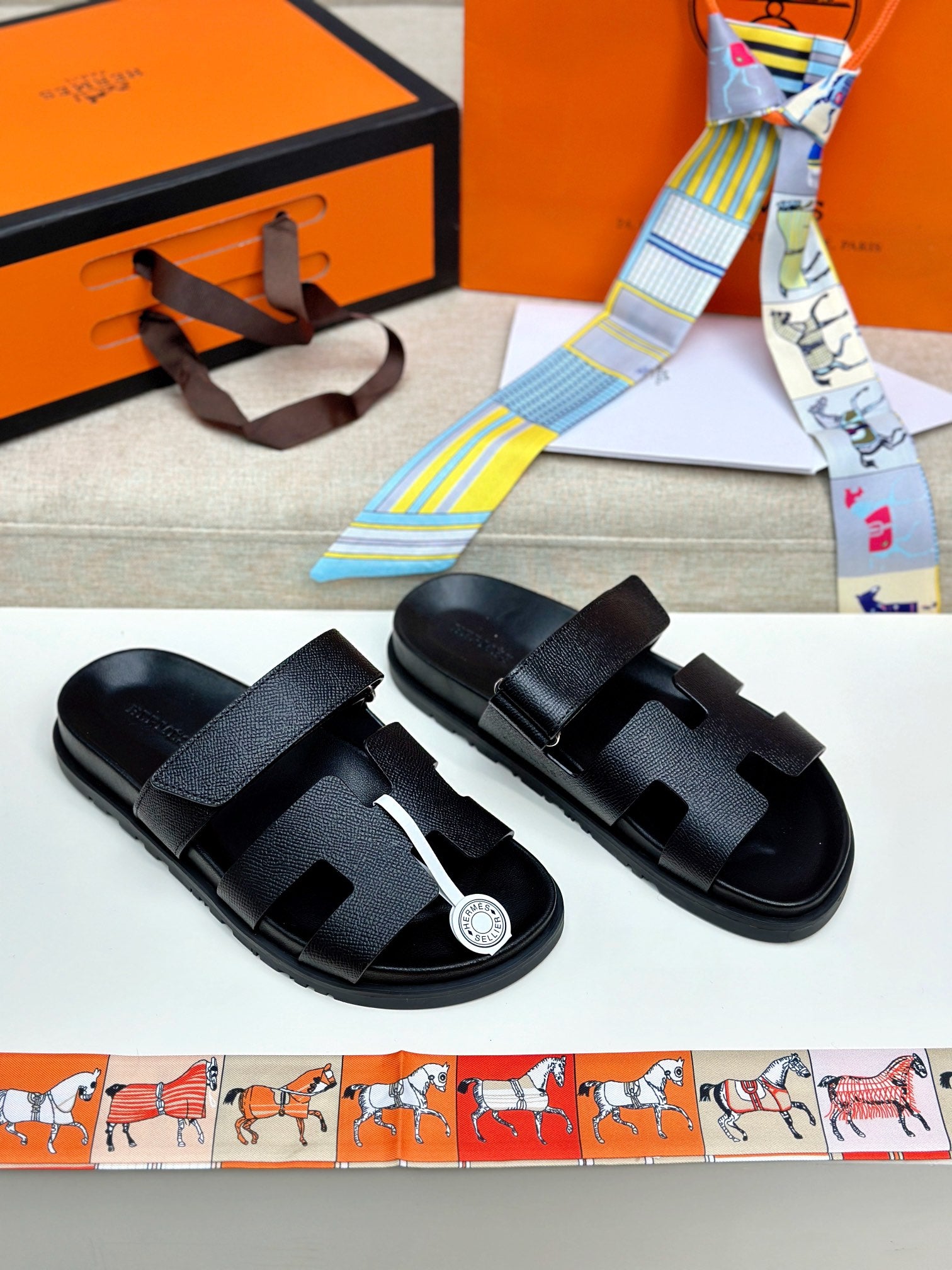 Unisex Luxury Summer Slide Sandals (Premium quality )